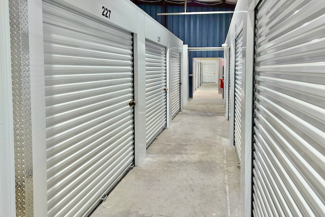 Climate Controlled self storage units in Anniston